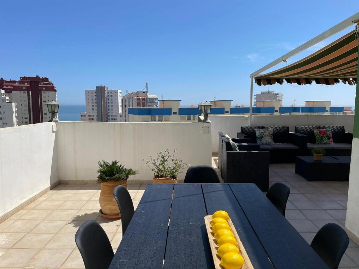 Atico Copacabana Familias Playa de Gandia 外观 照片
